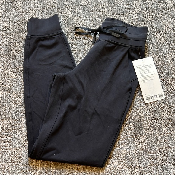 NWT Lululemon Ready to Rulu Joggers - Picture 7 of 12